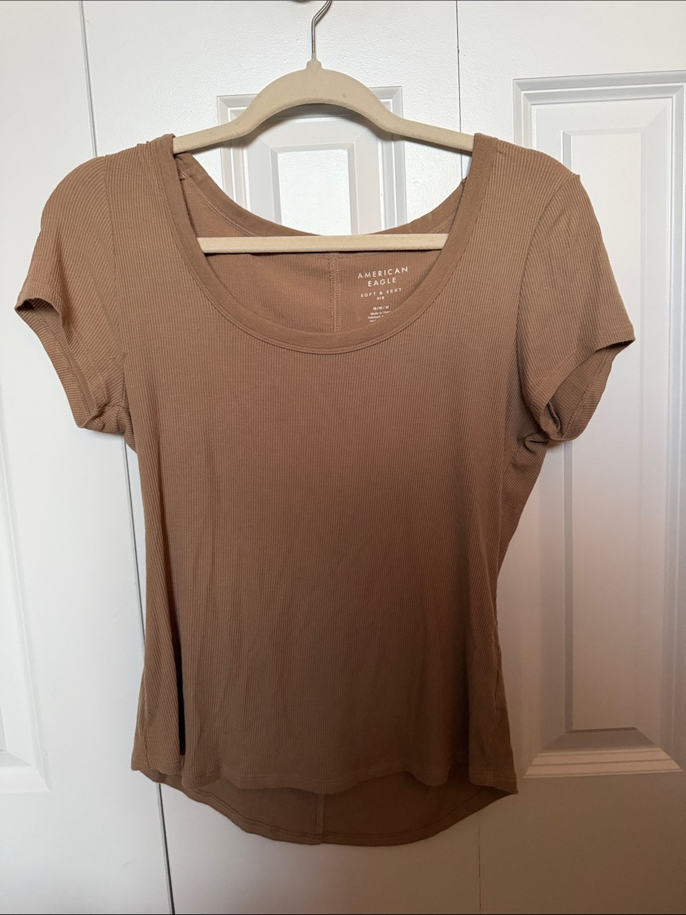 American Eagle Outfitters Short Sleeve Scoop Neck Top - Camel Brown